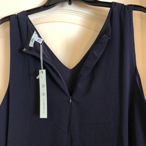 NWT navy dress - Picture 2 of 2